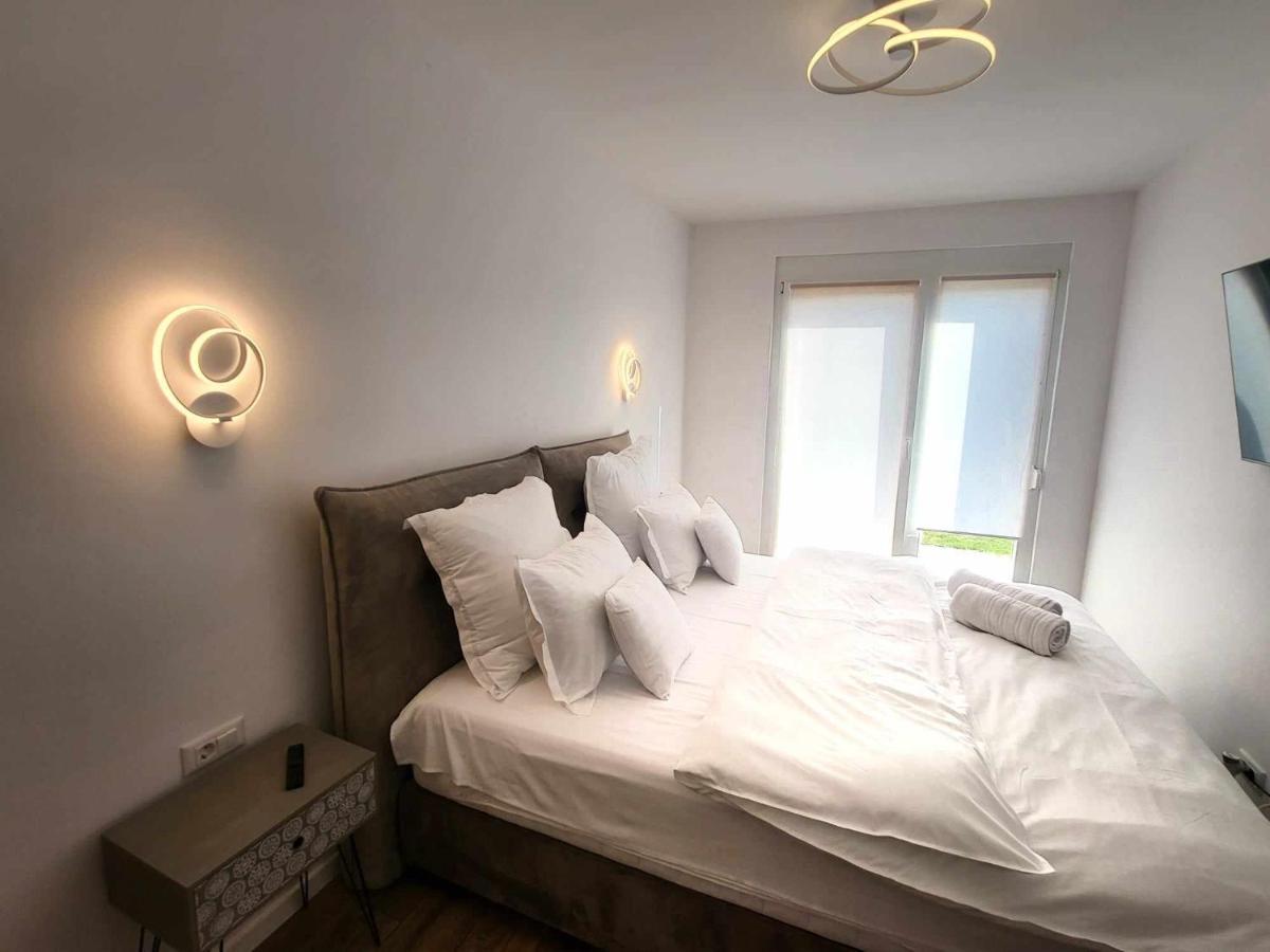 Sika Sunny Garden Apartment Arad Dış mekan fotoğraf