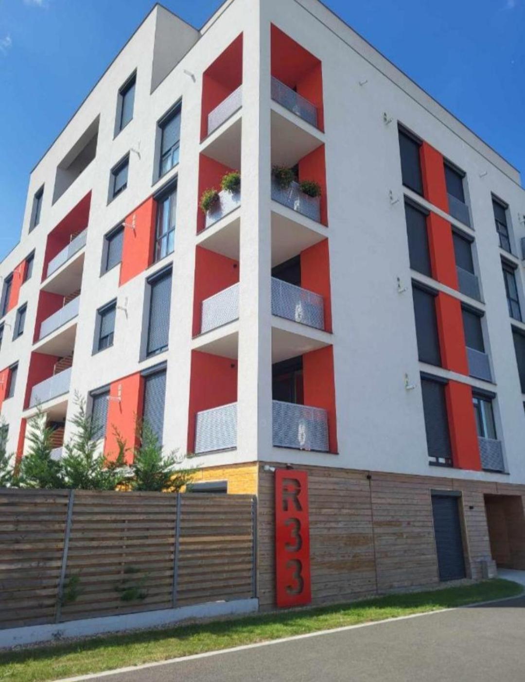 Sika Sunny Garden Apartment Arad Dış mekan fotoğraf